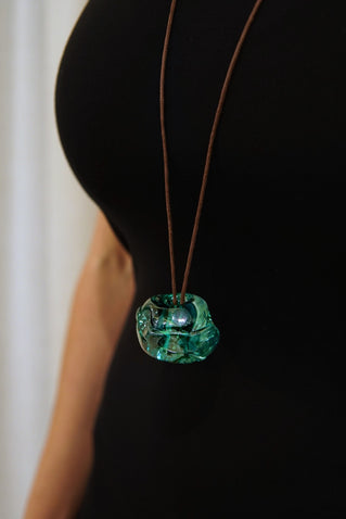 ПРИКРАСА КУЛЯ З ГУТНОГО СКЛА СМАРАГД