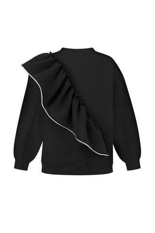 СВІТШОТ З АКЦЕНТНИМ ВОЛАНОМ ТА СТРАЗОВОЮ СТРІЧКОЮ